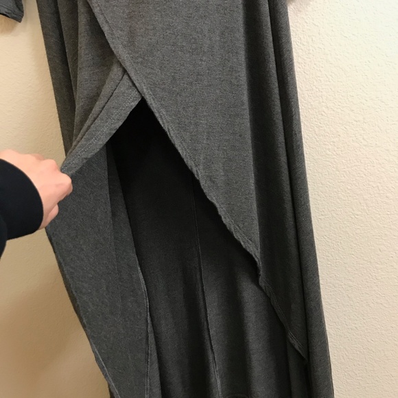 Annabelle Jersey Off The Shoulder Tulip Split Front Tunic In Charcoal Heather - Picture 6 of 9